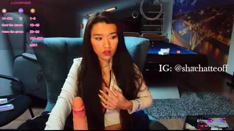 Shachatte online show from November 17, 9:43 am