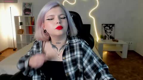 Lana online show from November 11, 8:22 am