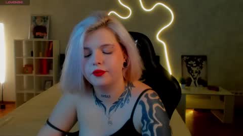 Lana online show from November 24, 2:02 am