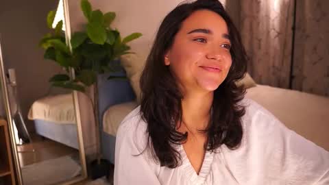 Lily  online show from December 20, 2:54 pm