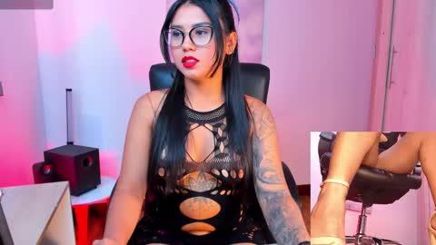 Snapshot of shanabellucy chatting on September 21, 6:06 pm onlyfans shanabellucy online show from September 21, 6:06 pm