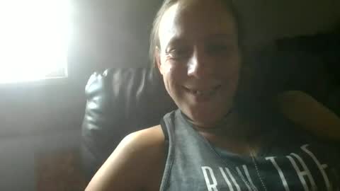 shanelle9270 online show from June 12, 9:56 pm