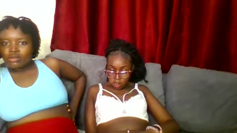 shania_sleigh online show from March 30, 6:18 pm