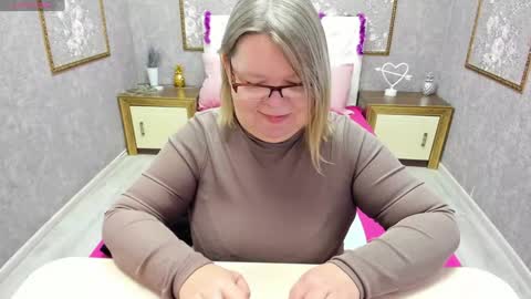 Shannon online show from January 10, 5:26 am