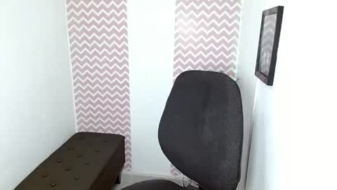 Dayana online show from April 8, 6:32 pm