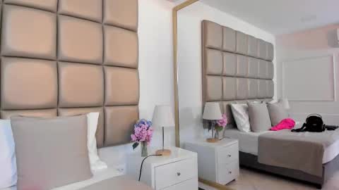 shantalltorres online show from October 18, 11:13 am