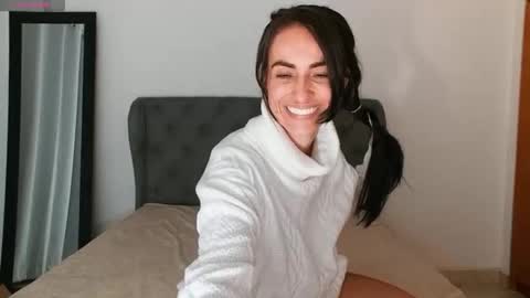 shantal online show from March 19, 1:32 am