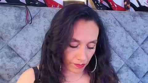 shantey online show from January 9, 9:19 pm