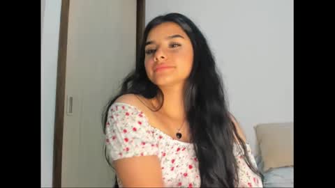 Snapshot of shara_jones chatting on February 22, 6:50 am Sara online show from February 22, 6:50 am