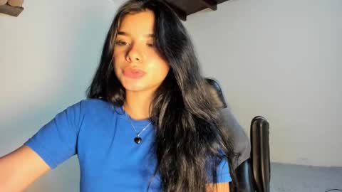 Snapshot of shara_jones chatting on September 11, 6:47 am Sara online show from September 11, 6:47 am