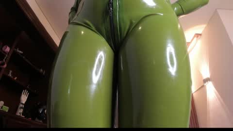 Sharith  online show from April 18, 8:42 pm