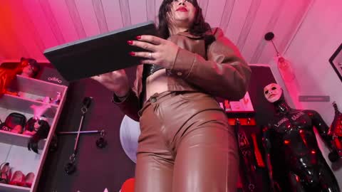 Sharith  online show from January 17, 5:51 pm