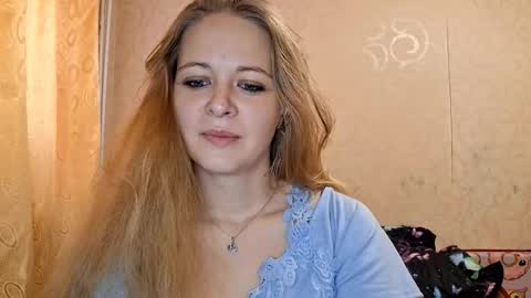 Annie online show from October 15, 7:00 am