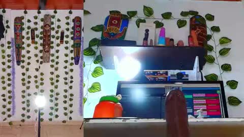 S online show from March 2, 6:14 pm