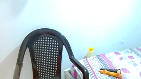 sharonevans1 online show from October 9, 8:29 am