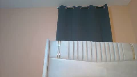 Snapshot of shay_diva chatting on September 29, 4:12 pm Shay diva online show from September 29, 4:12 pm