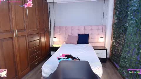 Shay Miller online show from March 24, 11:59 am