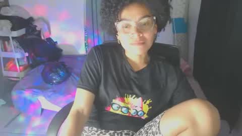 Shayna online show from February 15, 5:41 am