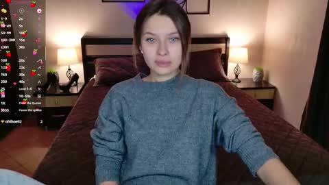 Alexis online show from September 18, 6:01 am