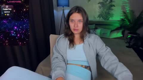 Alexis online show from February 5, 8:11 am