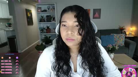 sheilyn_smith online show from March 6, 2:28 am