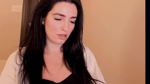 sheisallthat online show from November 8, 3:33 am