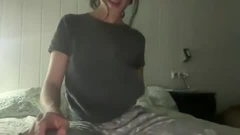 Luna online show from March 21, 6:57 pm