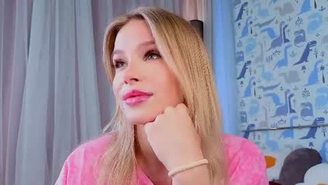 Lina online show from June 22, 2:16 am