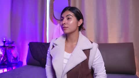  Transmission schedule Monday - Friday 715 am to 200 pm time Colombia  online show from October 20, 2:20 pm