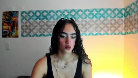 S H E L S Y online show from May 4, 9:51 pm