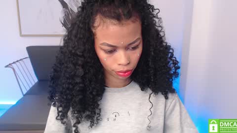 Shenna online show from February 6, 1:32 pm