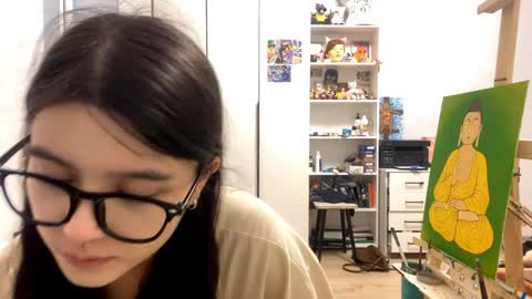 Marie online show from April 10, 2:23 pm