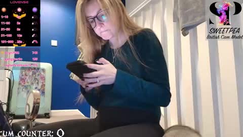 short sweetpea online show from October 19, 10:39 am