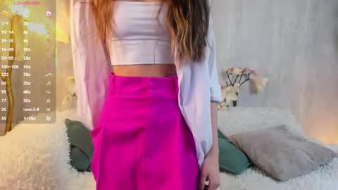 Melanie online show from February 19, 9:28 am