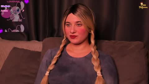 Mary online show from October 23, 7:53 pm