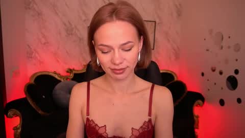shyysiren online show from May 31, 6:52 am