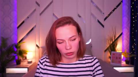 shyysiren online show from February 17, 4:39 pm