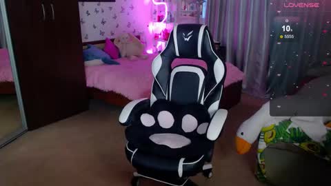 Sidny online show from February 14, 4:36 am