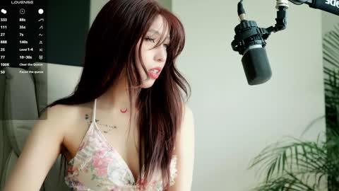 OF   instagram sigmaasian twitter sigmasian online show from October 24, 4:52 am