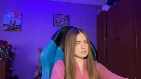 Erica online show from April 23, 8:44 am