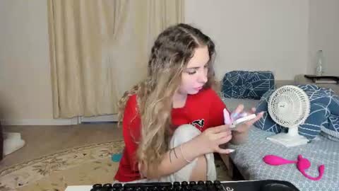 Nancy online show from June 14, 2:24 am