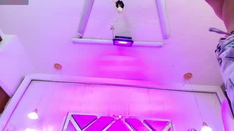 SIlvana  online show from February 6, 12:37 pm