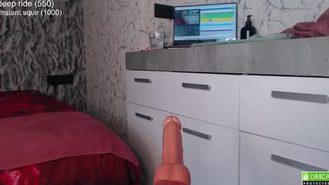 regina online show from March 3, 7:04 am