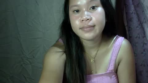 simply_y0urs online show from December 19, 6:56 pm