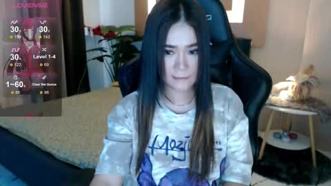 Adrianna Fowler online show from December 2, 2:35 am