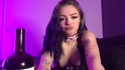 sinfulemily online show from November 2, 4:38 am