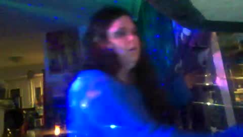 Siofra online show from November 12, 4:54 am