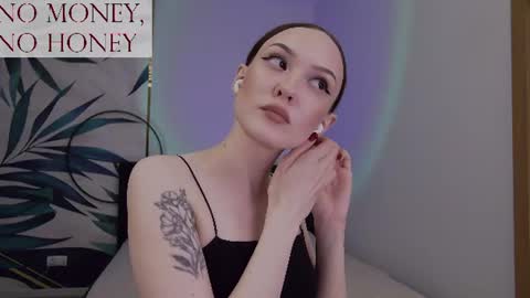 Goddess Sirena online show from June 10, 9:24 pm