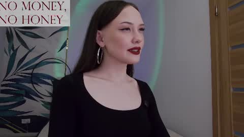 Goddess Sirena online show from July 11, 3:28 am