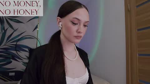 Goddess Sirena online show from July 27, 3:58 am